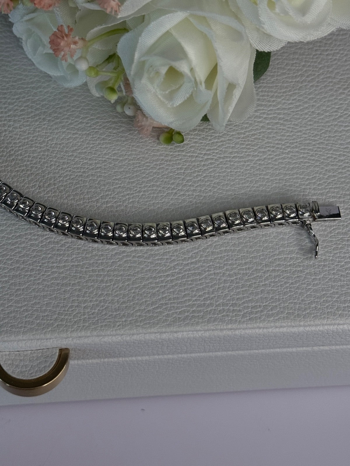Elegant 925 Sterling Silver CZ Bracelet Length 7.5 Inch