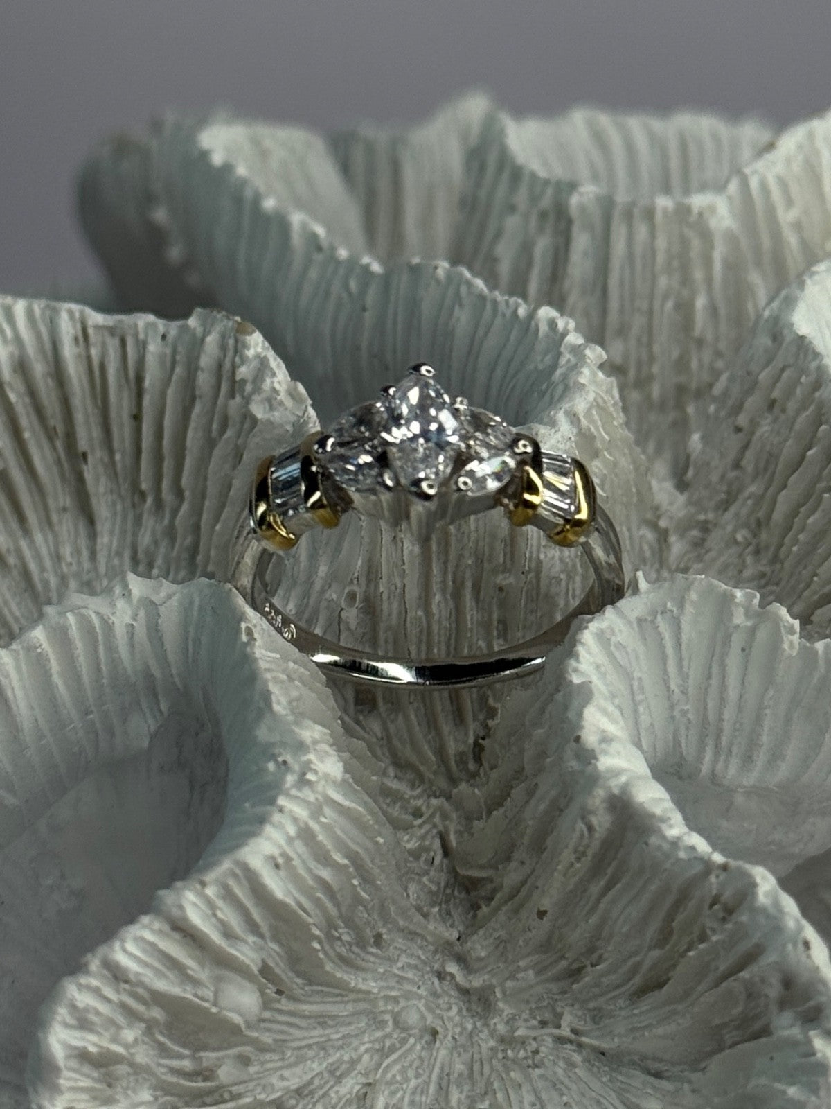 925 Sterling Silver Gold Plated Part Cz Ring Size 9