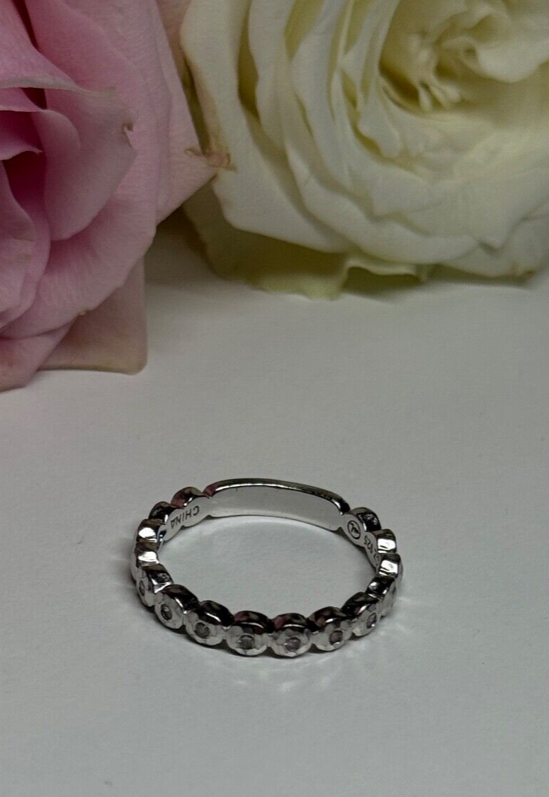 925 Sterling Silver CZ Ring Size 7