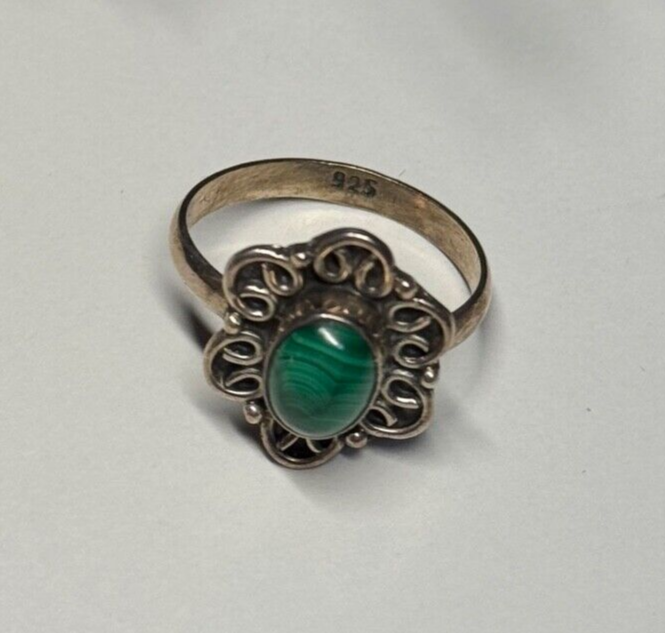 925 Sterling Silver Malachite Ring Size 6.5