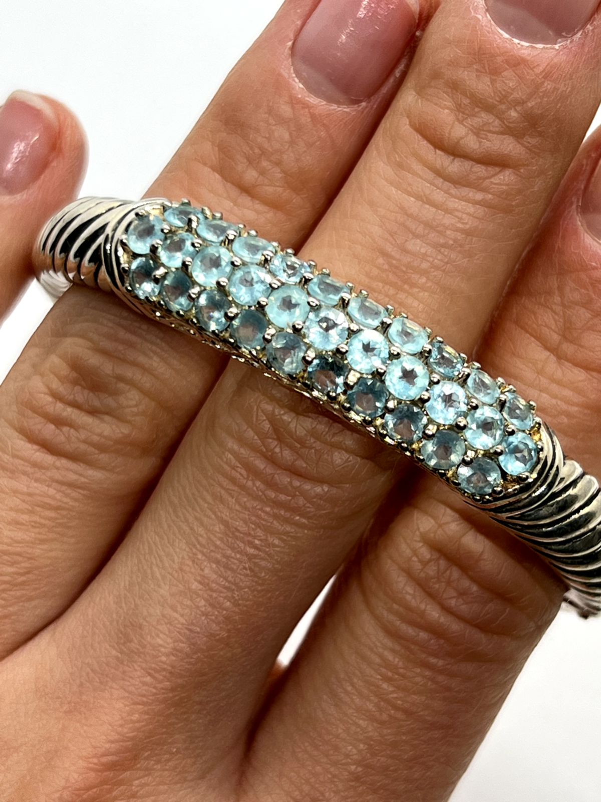 925 Sterling Silver Topaz Hinge Bracelet