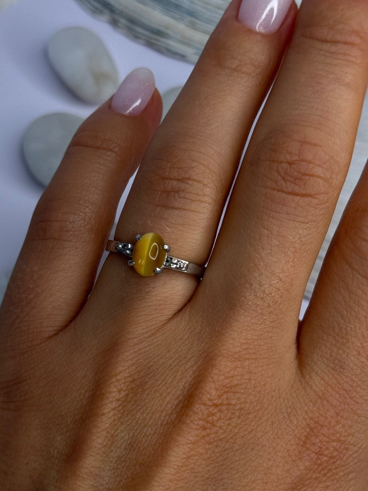 925 Sterling Silver Yellow Jade Ring Size 7