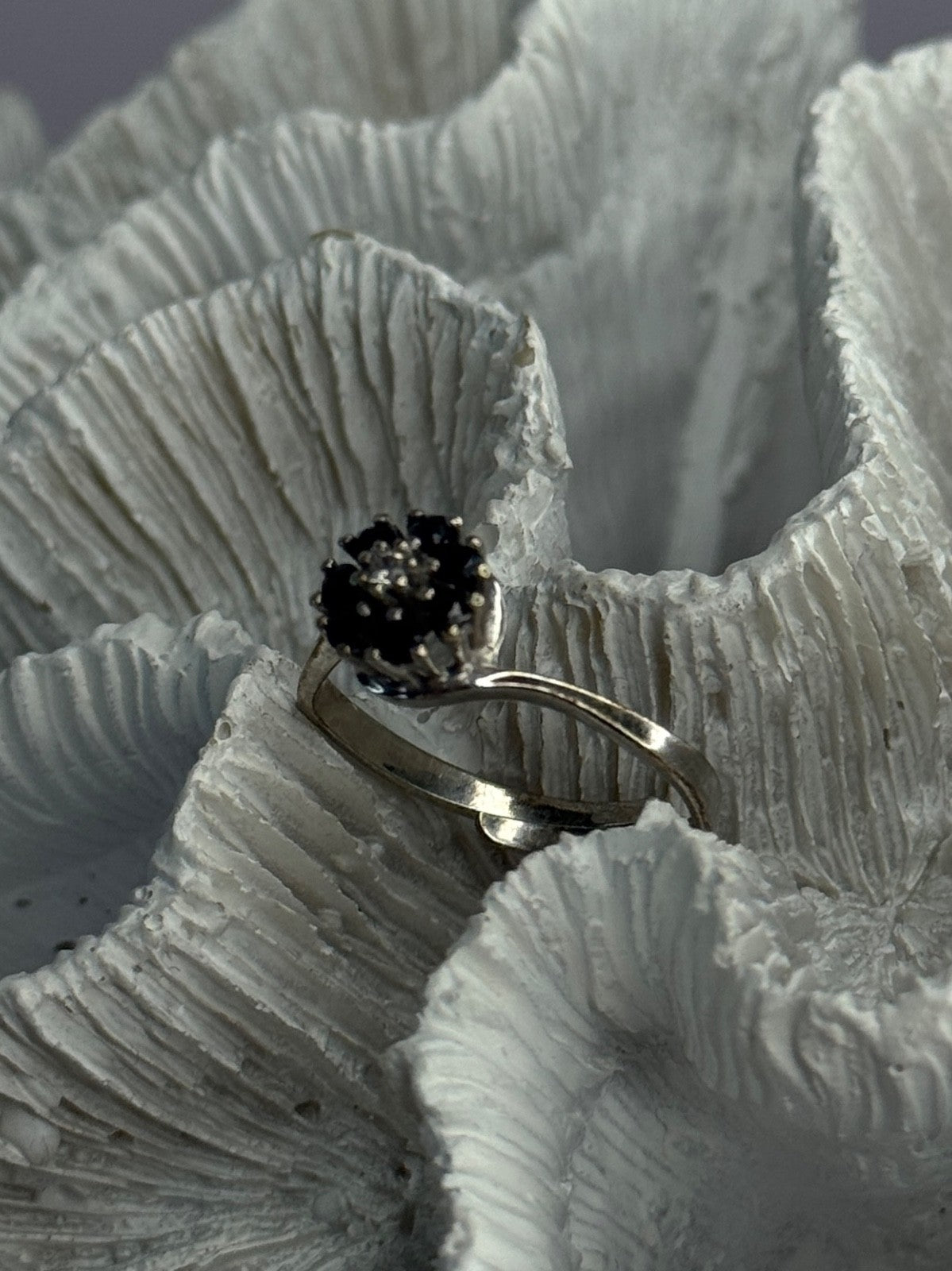 925 Sterling Silver Blue & White Sapphire Flower Ring Sizable