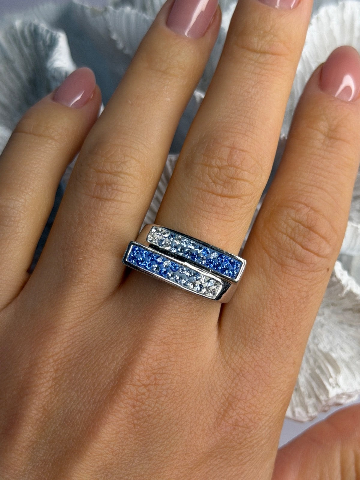 Beautiful 925 Sterling Silver Cz Ring Size 9