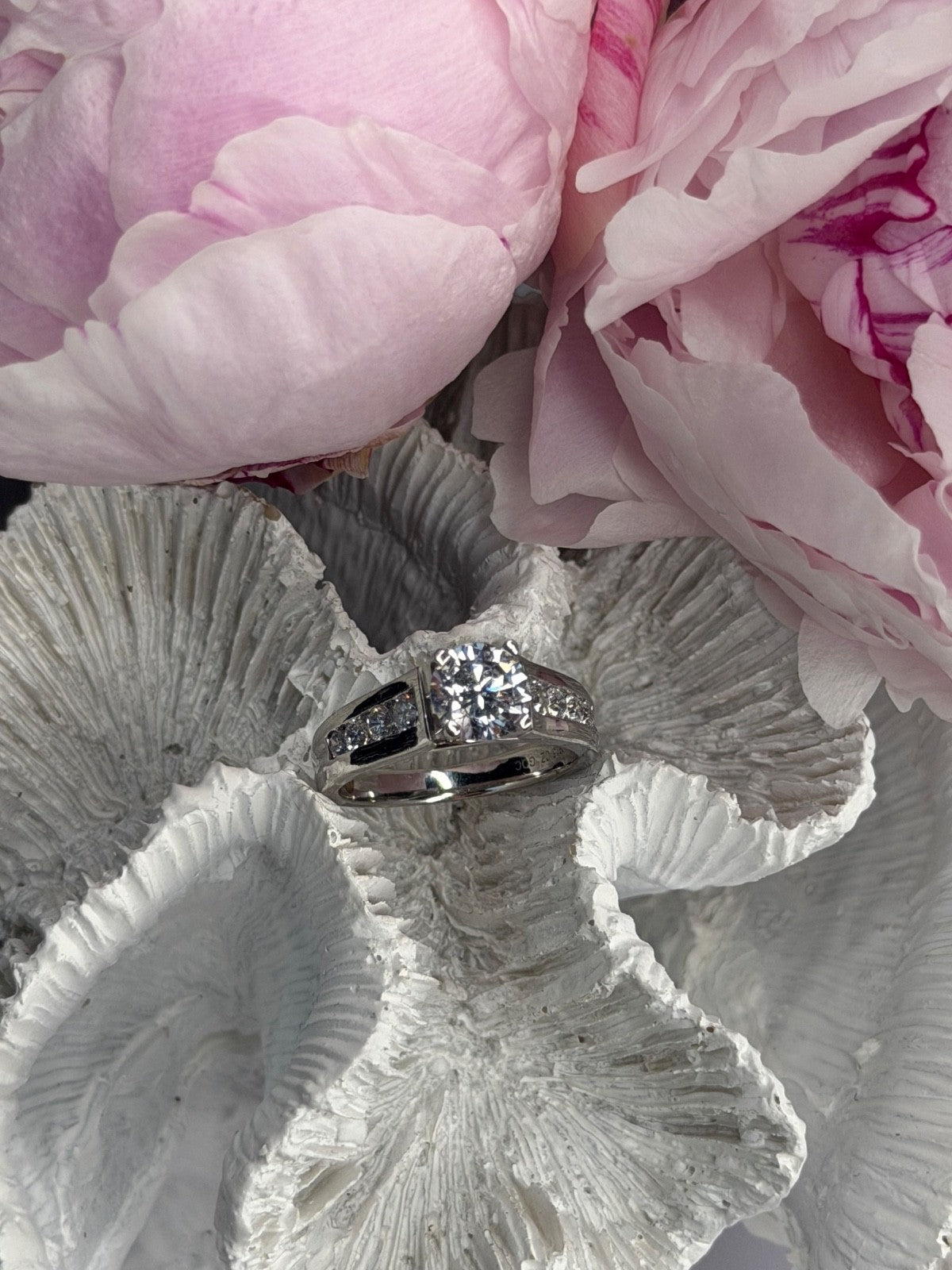 GOC 925 Sterling Silver Cz 1.97 tcw Ring Size 7