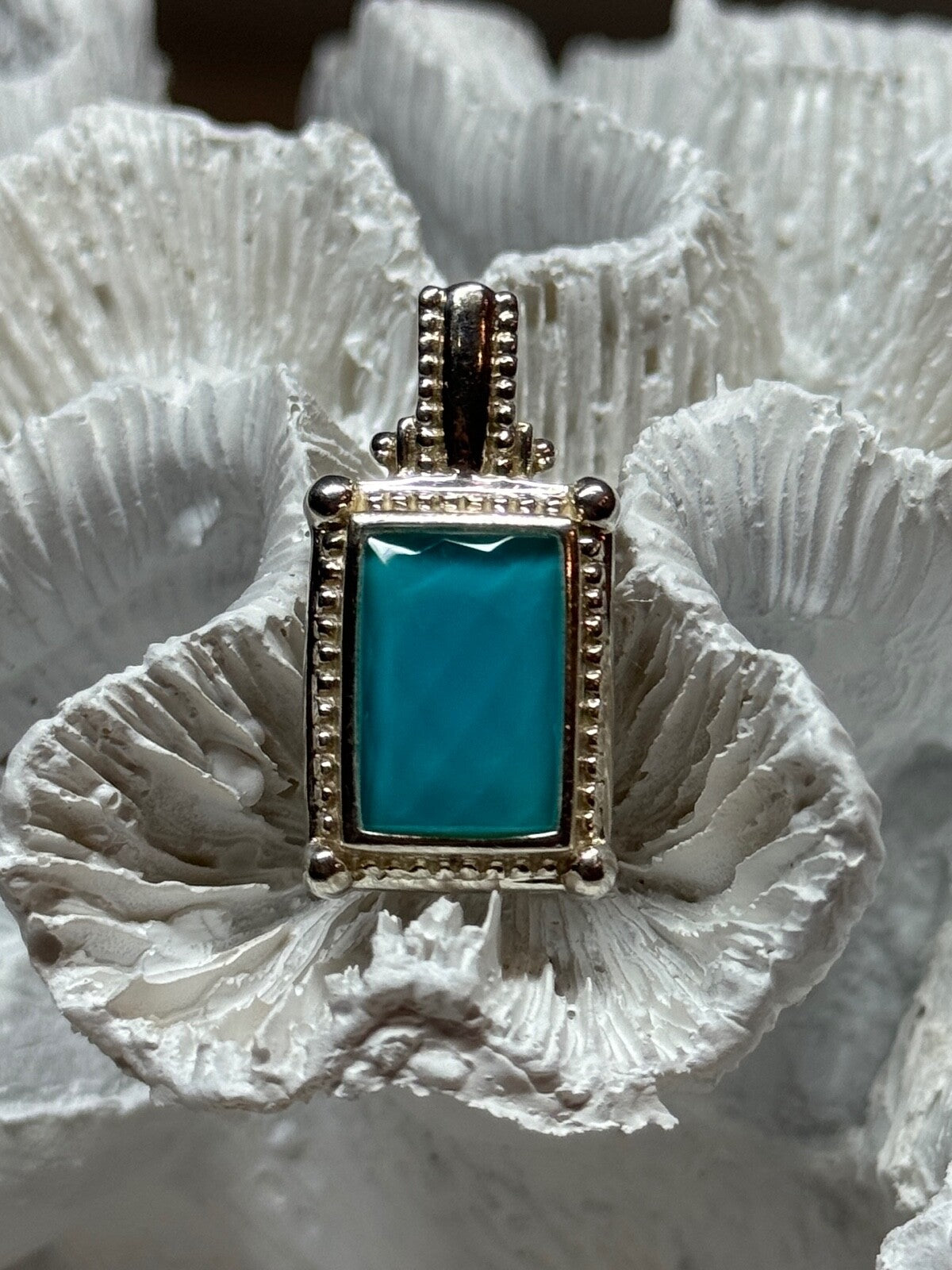 925 Sterling Silver Turquoise Pendant Length 1.3 Inch