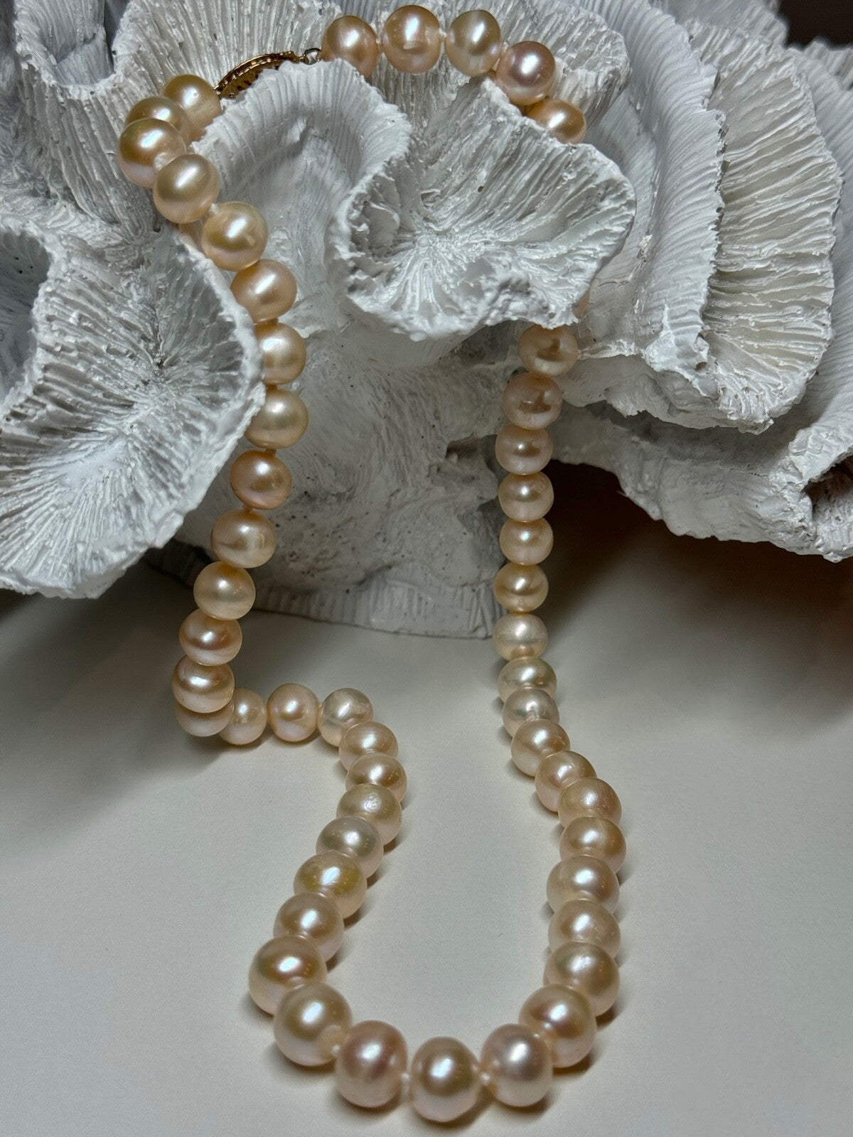 14K YELLOW GOLD CLASP FRESH WATER PINK PEARL NECKLACE 18 Inch