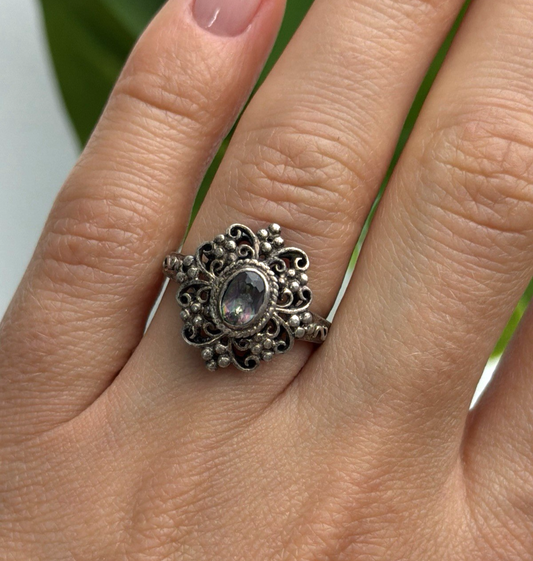 Vintage Filigree 925 Sterling Silver Mystic Topaz Ring Size 7.5