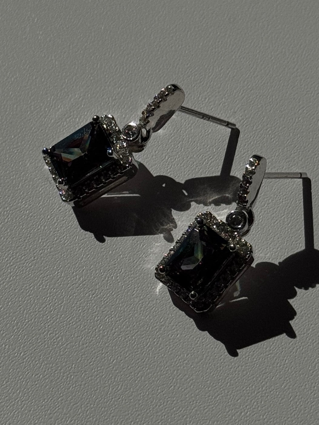 Shiny 925 Sterling Silver Alexandrite & Crystal Earrings