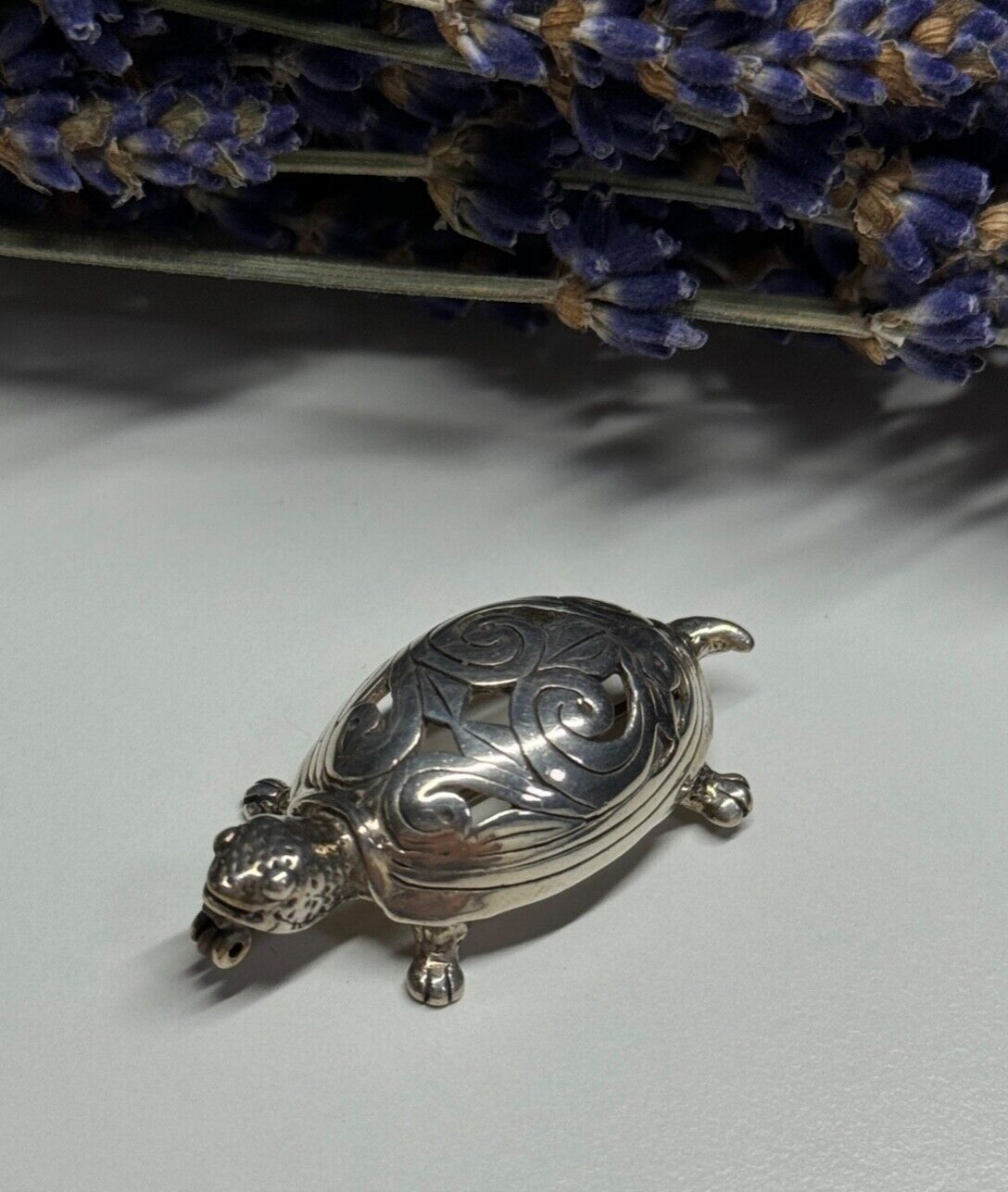 925 Sterling Silver Turtle Brooch