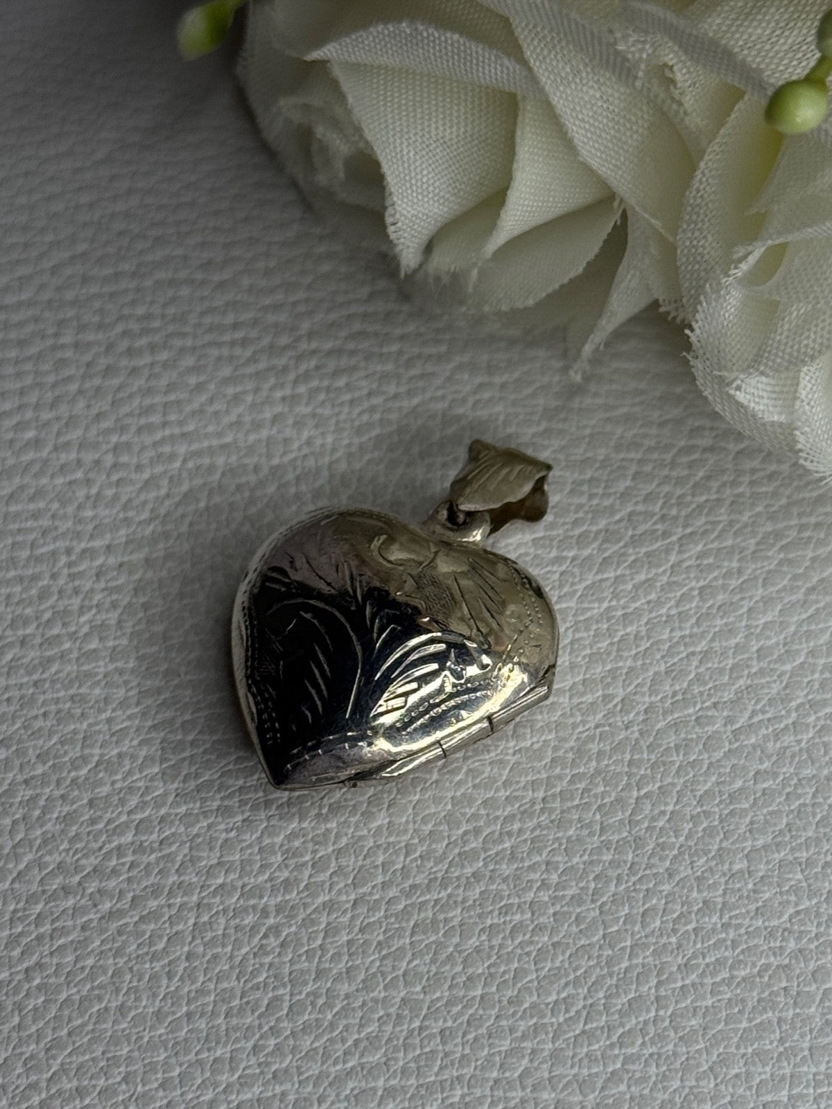 Retro 925 Sterling Silver Etched Heart Locket Pendant Length 1.20 Inch