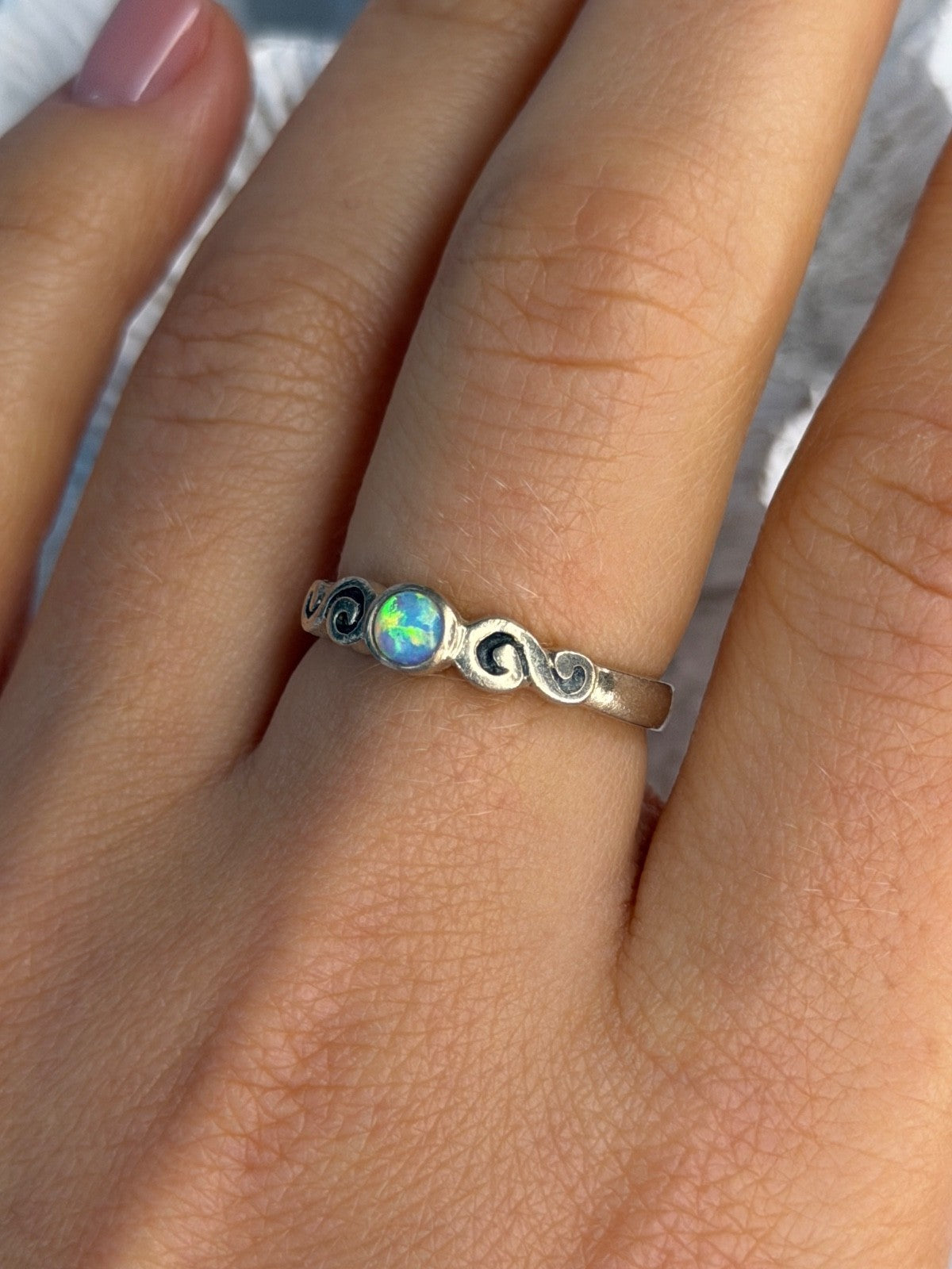 Vintage 925 Sterling Silver Opal Ring Size 8