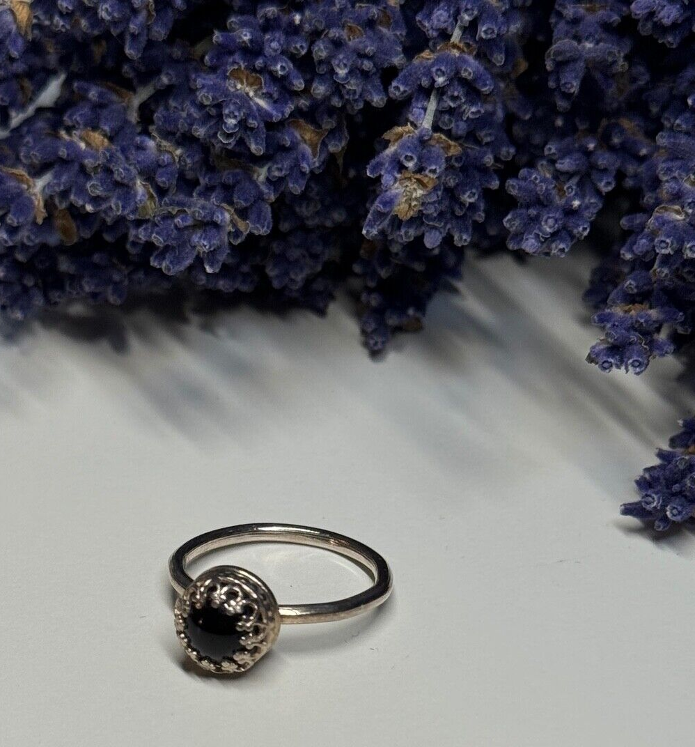 925 Sterling Silver Onyx Ring Size 7.5
