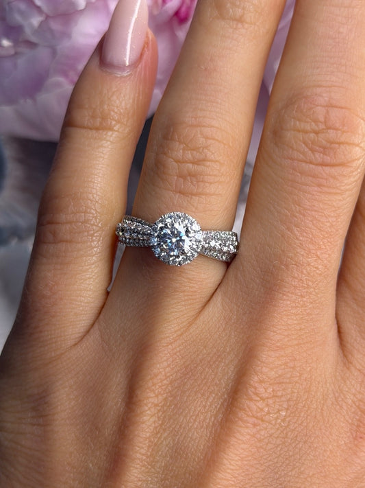 GOS 925 Sterling Silver ctw 1.38 Cz Ring Size 7