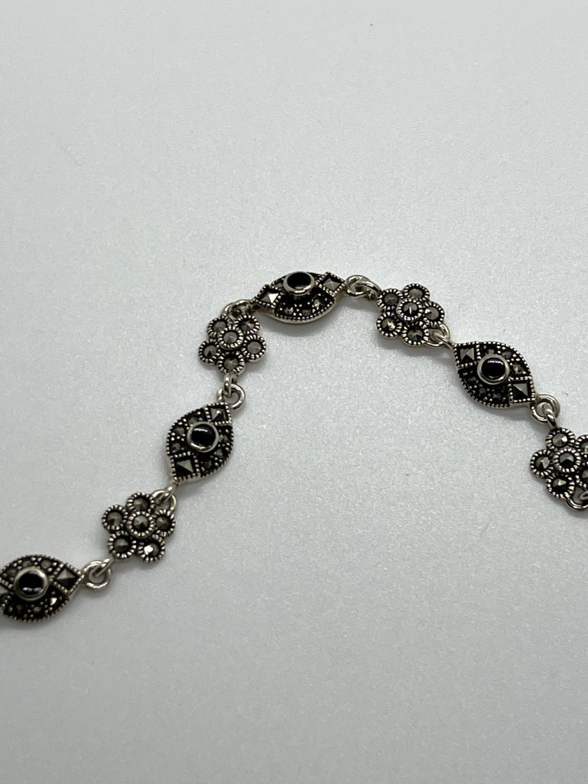 925 Sterling Silver Agate & Marcasite Bracelet