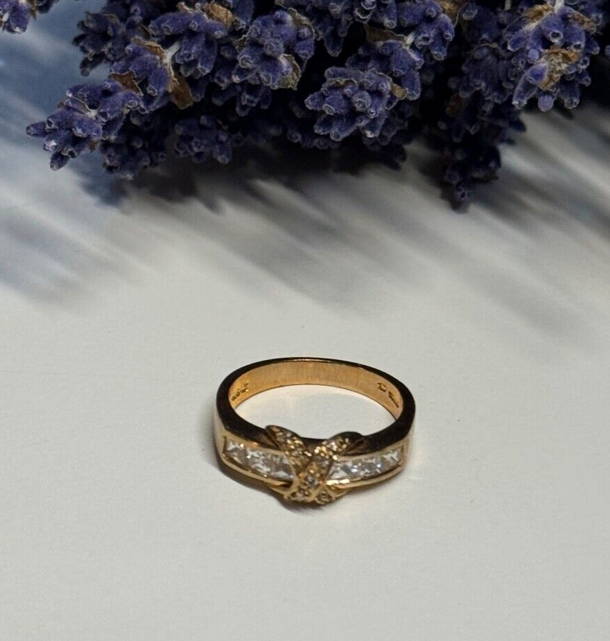 925 Sterling Silver Gold Plated CZ Ring Size 7