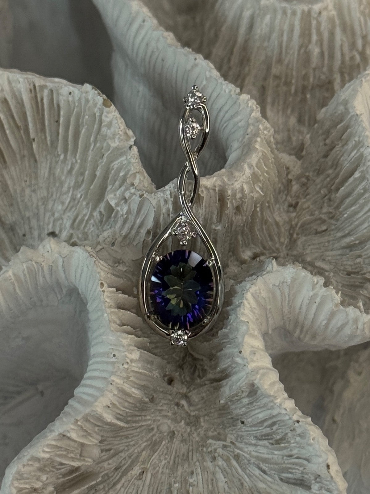 925 Sterling Silver Mystic Topaz & Beryl Pendant Length 1.40 Inch