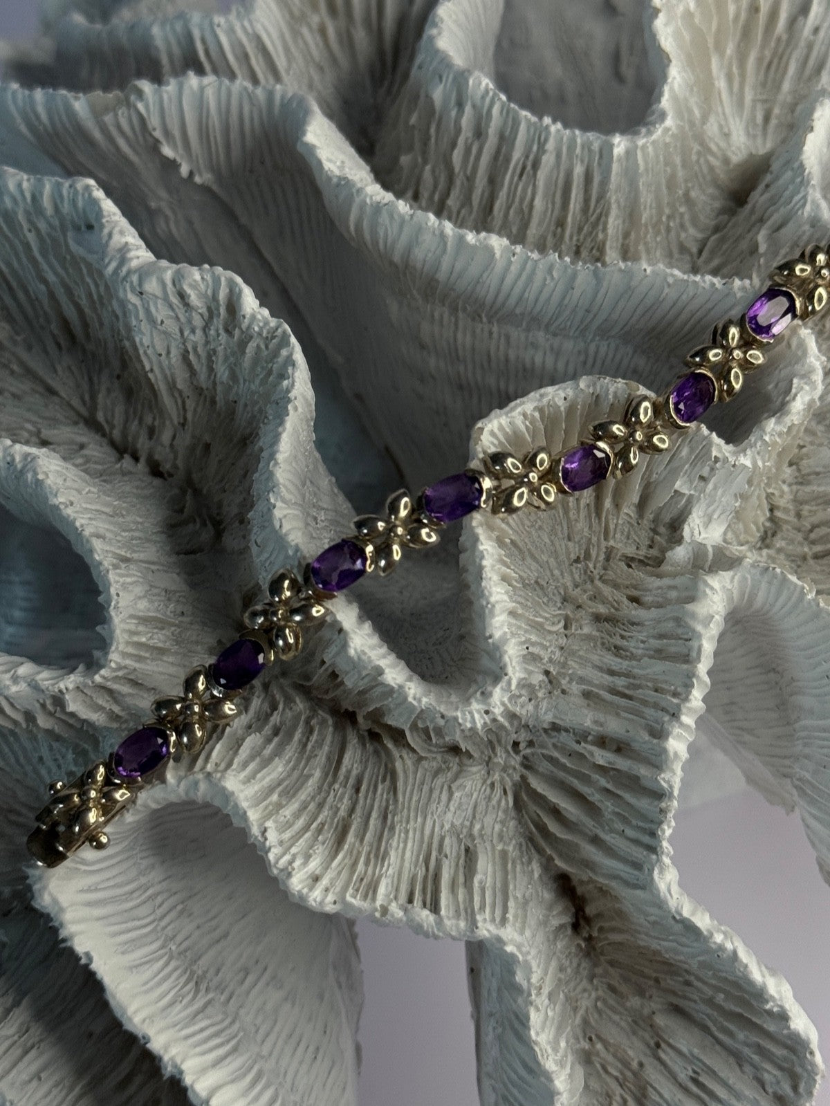 Lovely 925 Sterling Silver Amethyst Bracelet Length 7