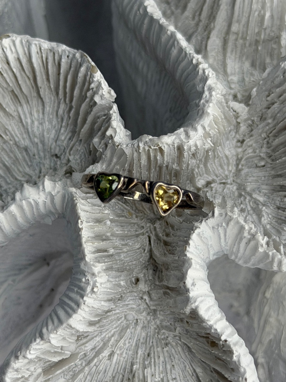 925 Sterling Silver Peridot & Citrine Heart Ring Size 8