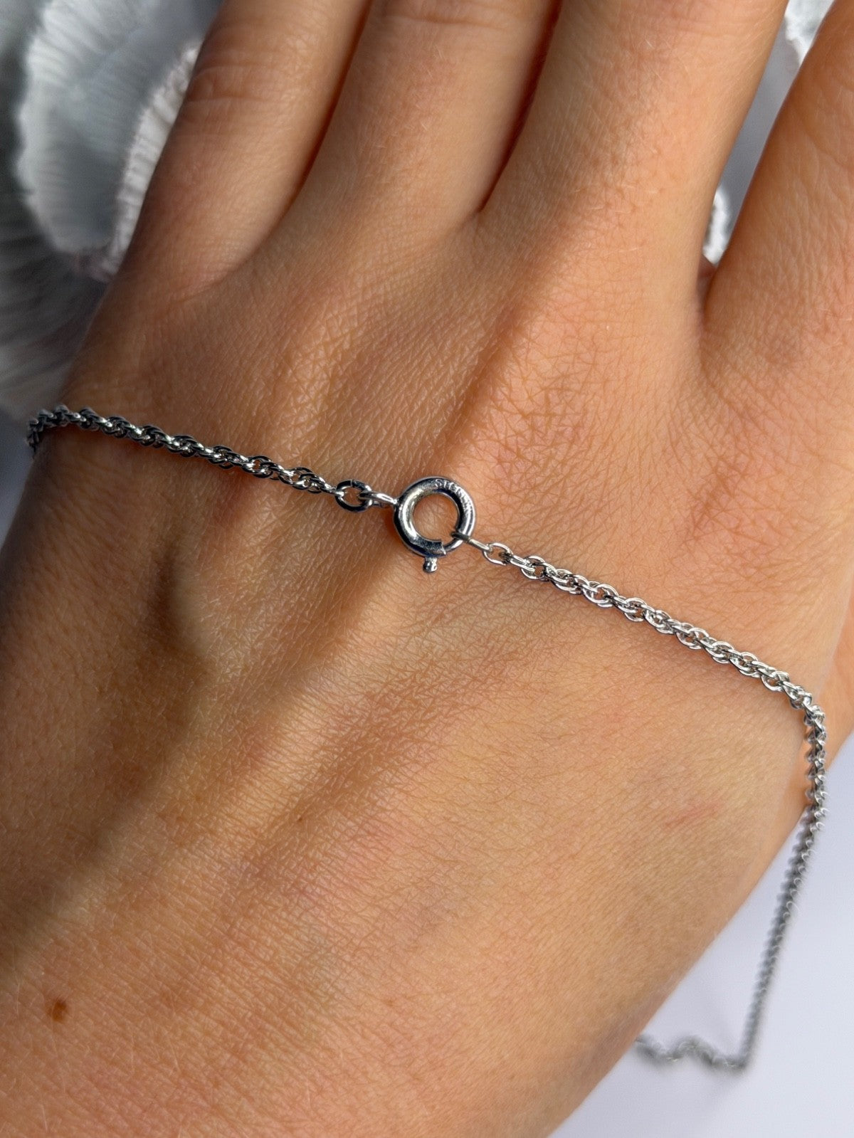 Elegant 925 Sterling Silver Onyx & White Sapphire Necklace