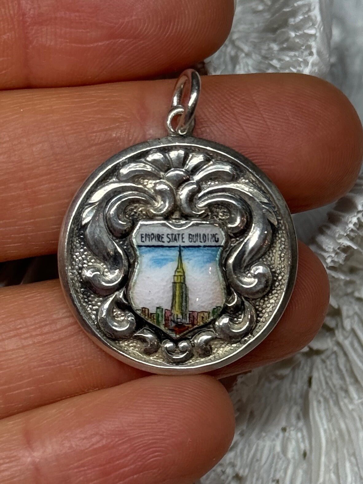 925 Sterling Silver Empire State Building Enamel Pendant Lenth 1.4 Inch