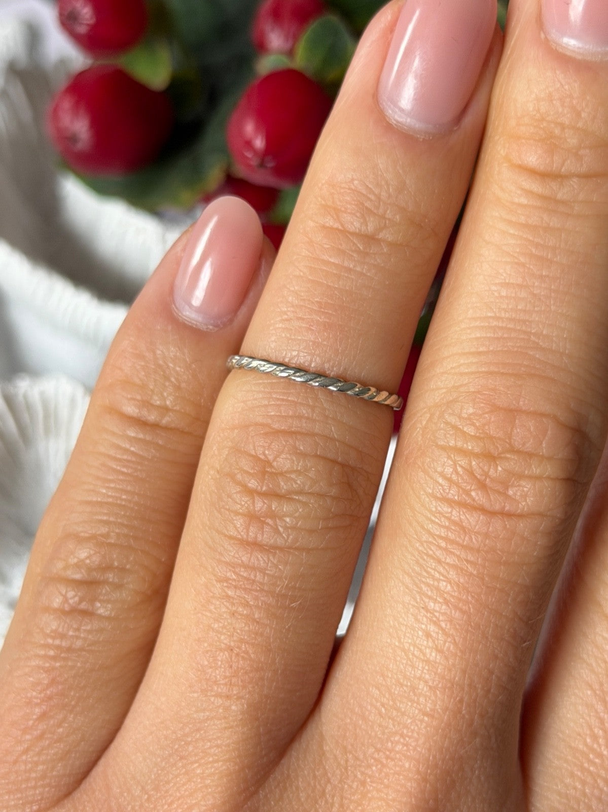Tiny 925 Sterling Silver Ring Size 5