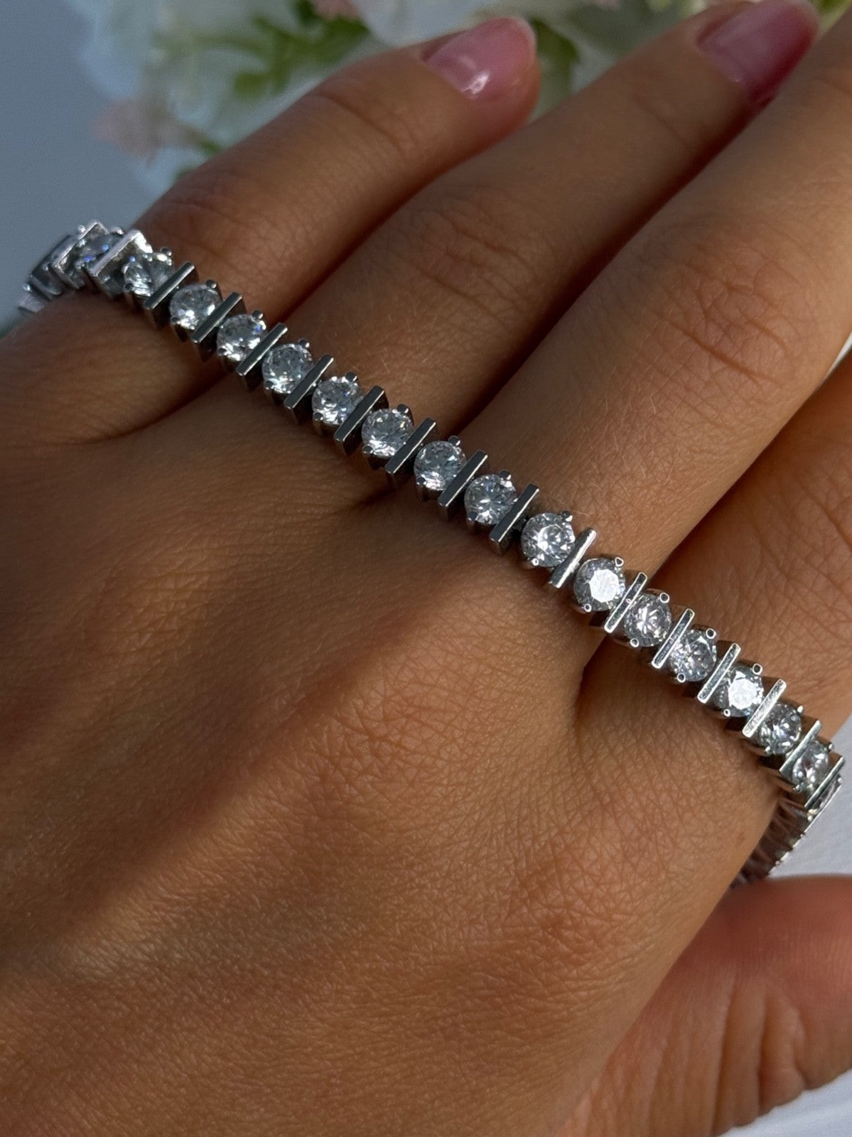 Beautiful 925 Sterling Silver CZ Bracelet Length 7.5 Inch