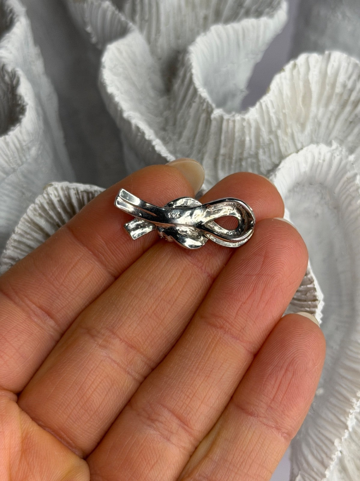 10K White Gold White & Black Diamonds Pendant