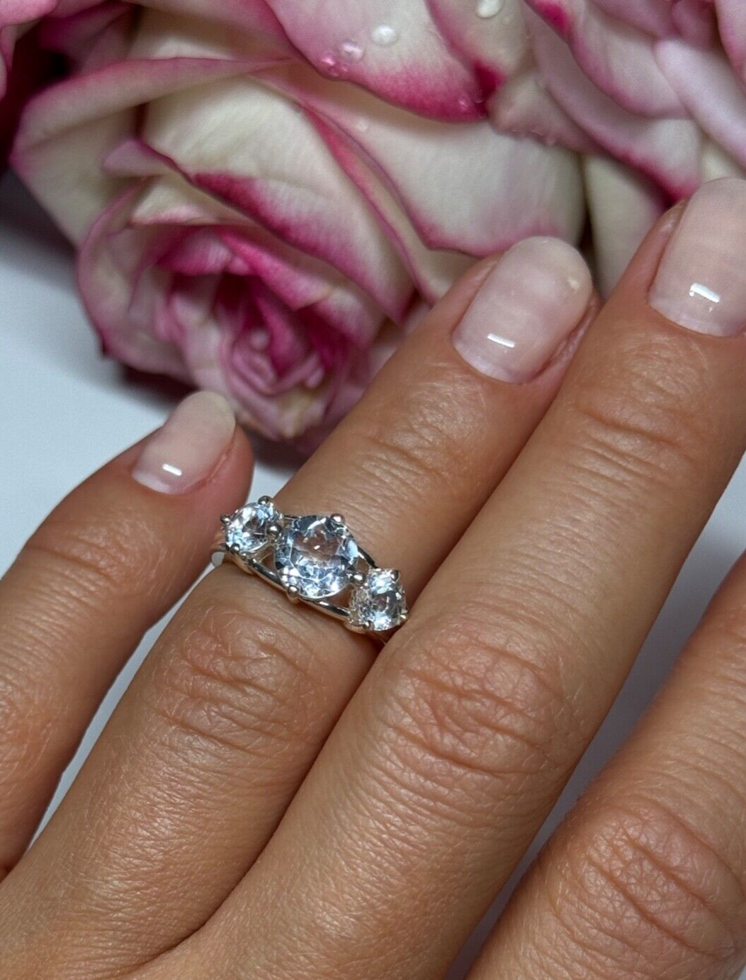 925 Sterling Silver CZ Ring Size 4