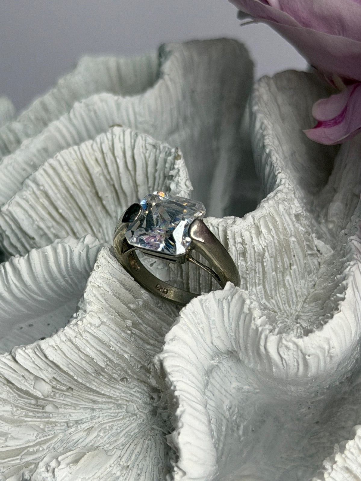 925 Sterling Silver White Spinel Ring Size 6