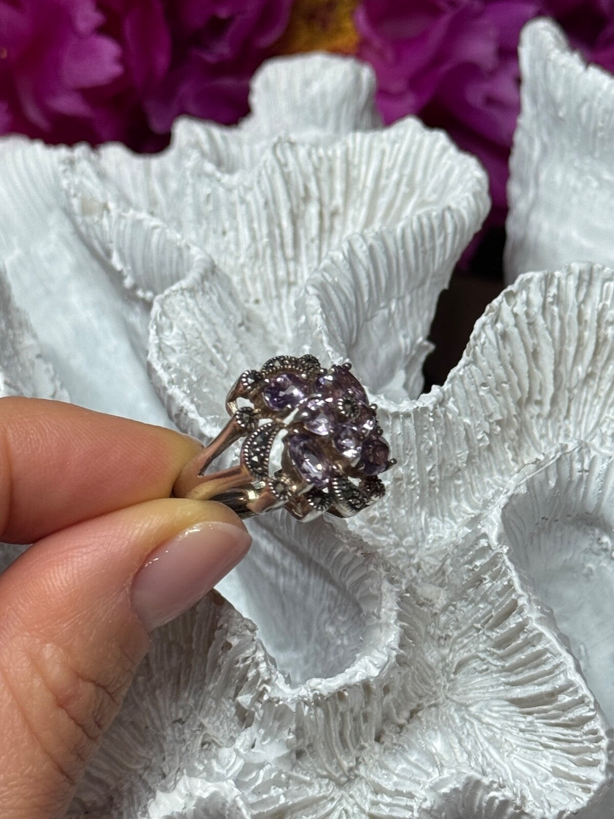 925 Sterling Silver Amethyst & Marcasite Ring Size 5