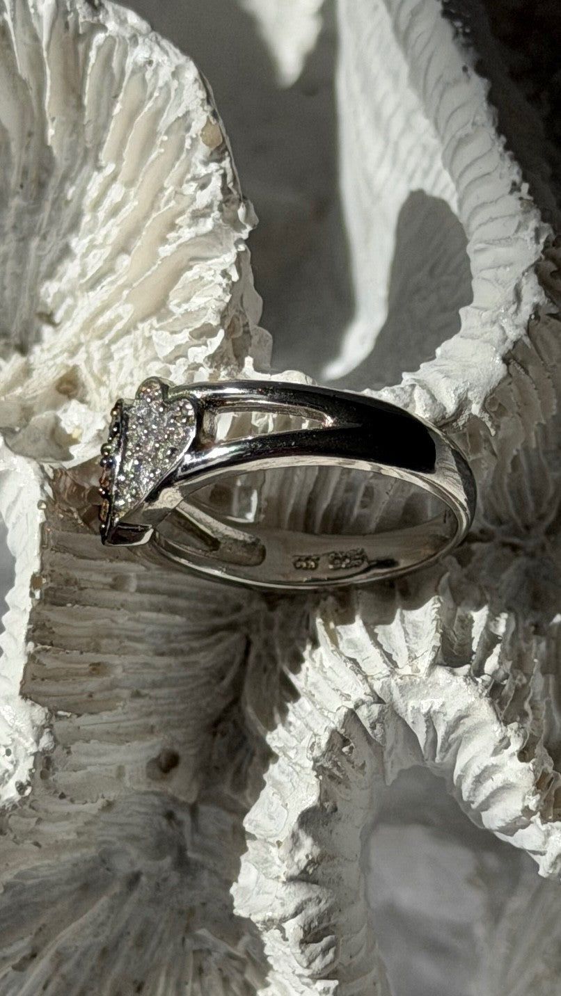 925 Sterling Silver Yellow & White Cz Heart Ring Size 6