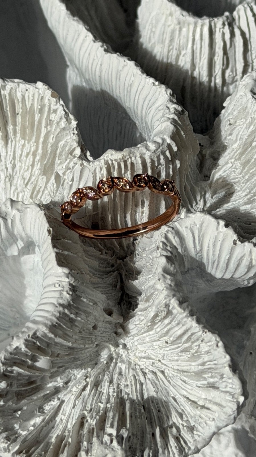 Classy Design 10K Rose Gold Diamond 0.12 ct Ring Size 6.5