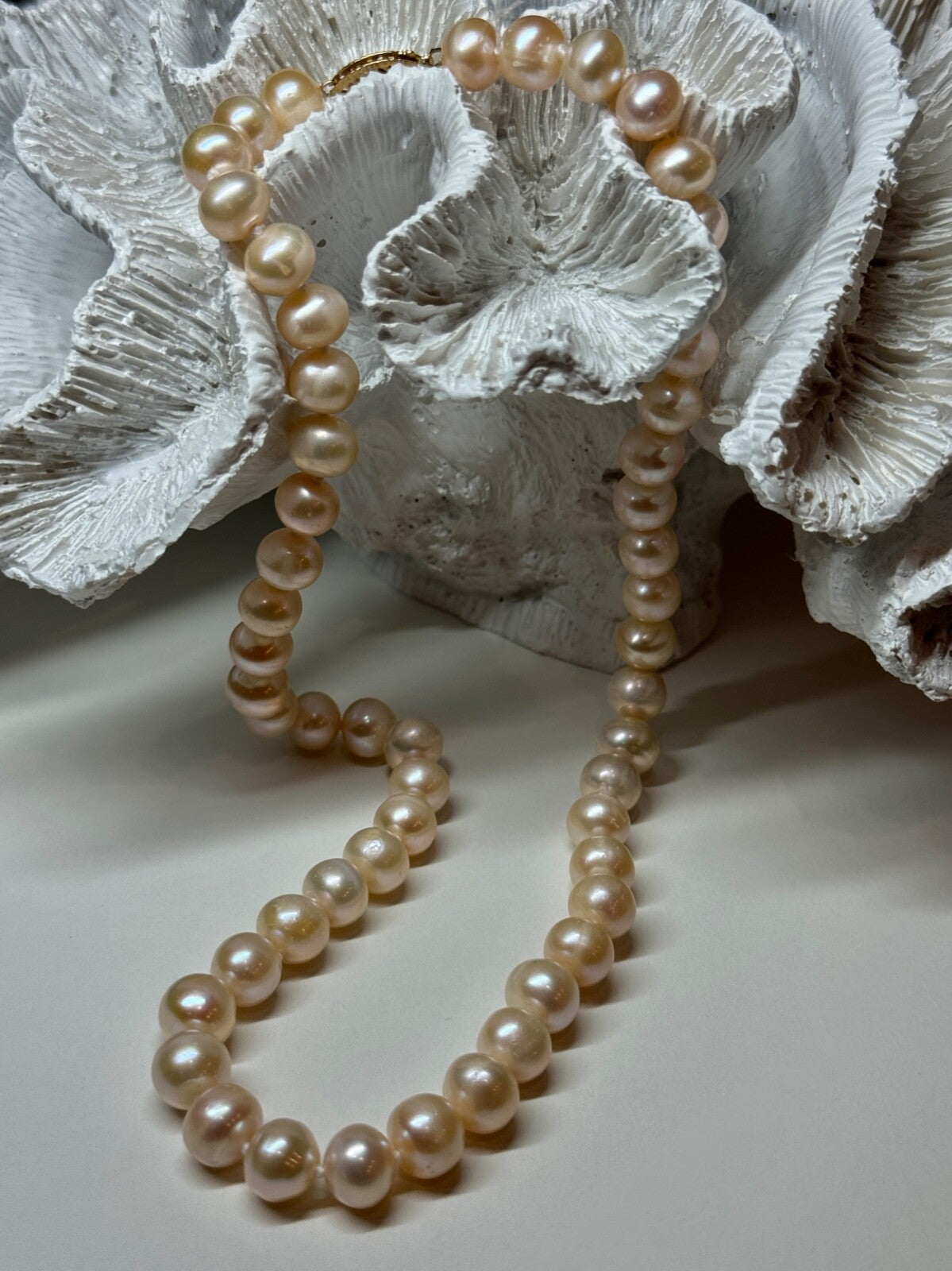 14K YELLOW GOLD CLASP FRESH WATER PINK PEARL NECKLACE 18 Inch