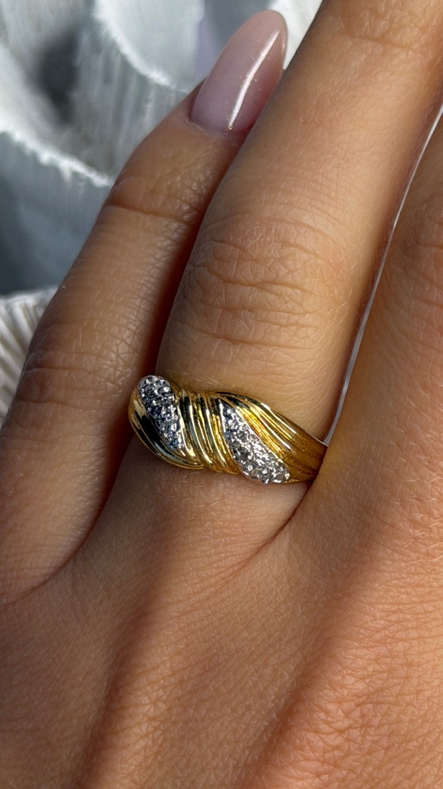 925 Sterling Silver Gold Plated Diamond Ring Size 6.5
