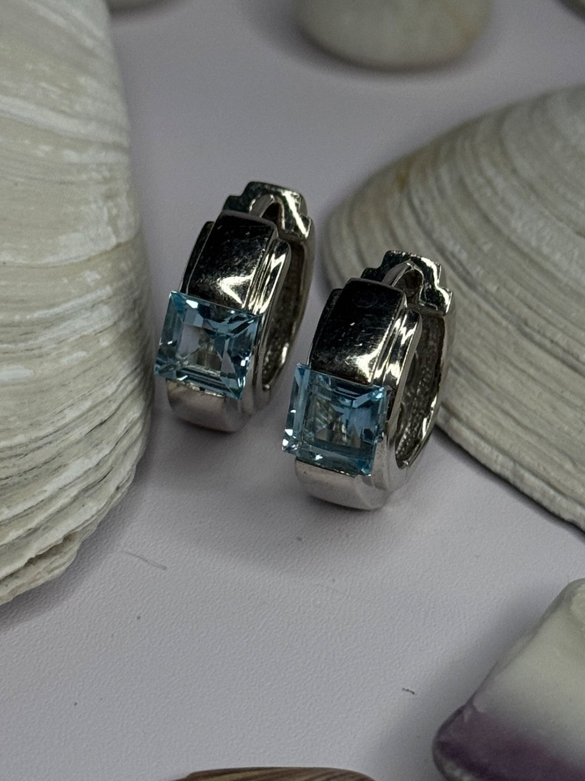 925 Sterling Silver Blue Topaz Earrings Length 0.8 Inch
