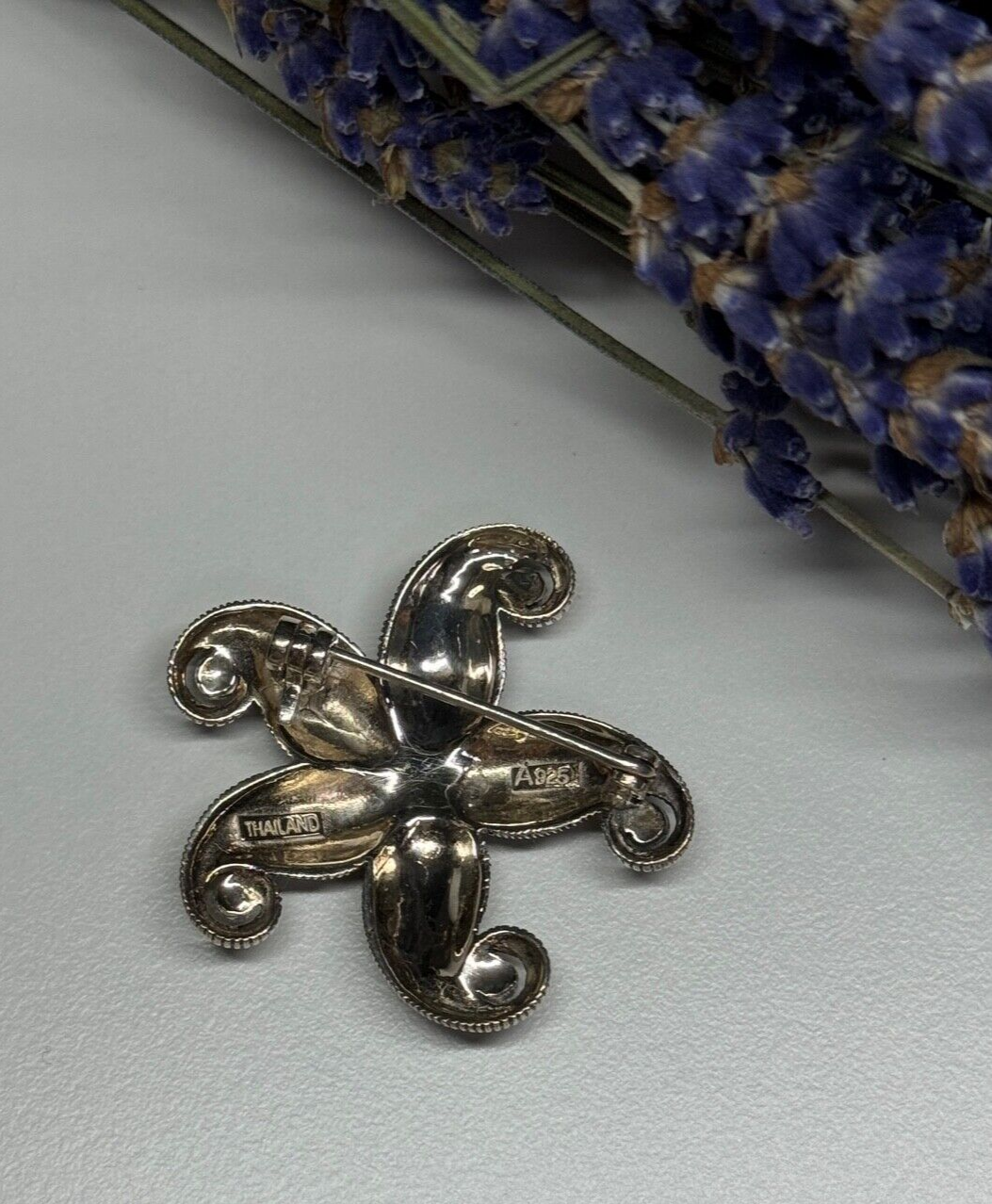 925 Sterling Silver Marcasite Starfish Brooch