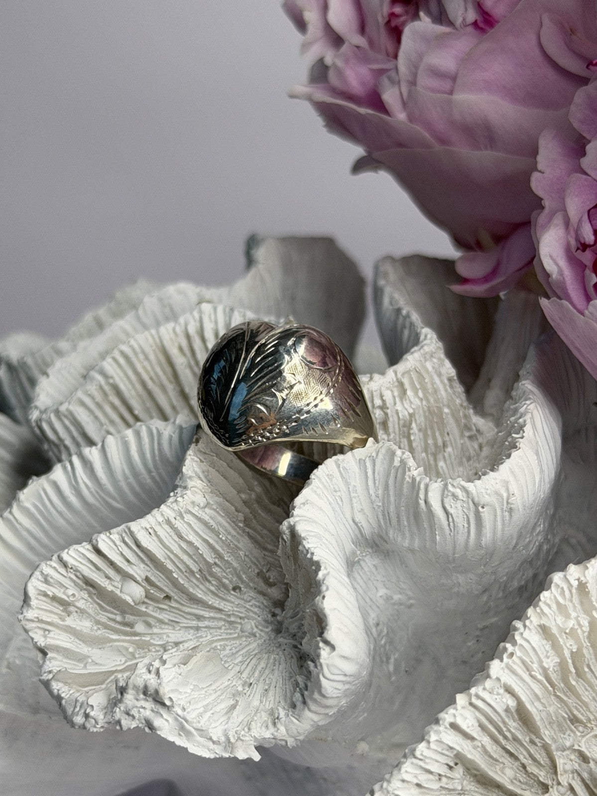 Vintage 925 Sterling Silver Heart Ring Size 8
