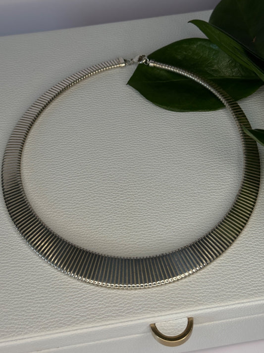 Elegant Design 925 Sterling Silver Necklace Length 17 Inch
