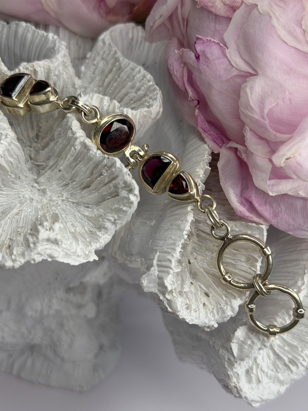 925 Sterling Silver Garnet Bracelet Length 7-7.5