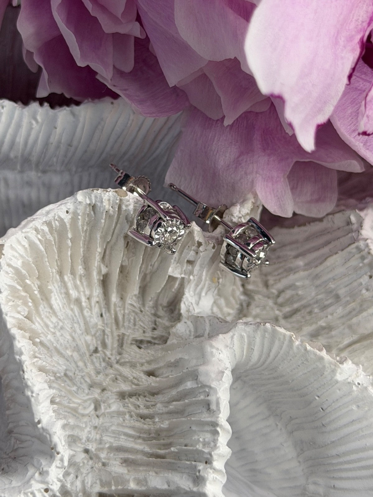 ZEI 14K White Gold Diamond tcw 0.14 ct Stud Earrings