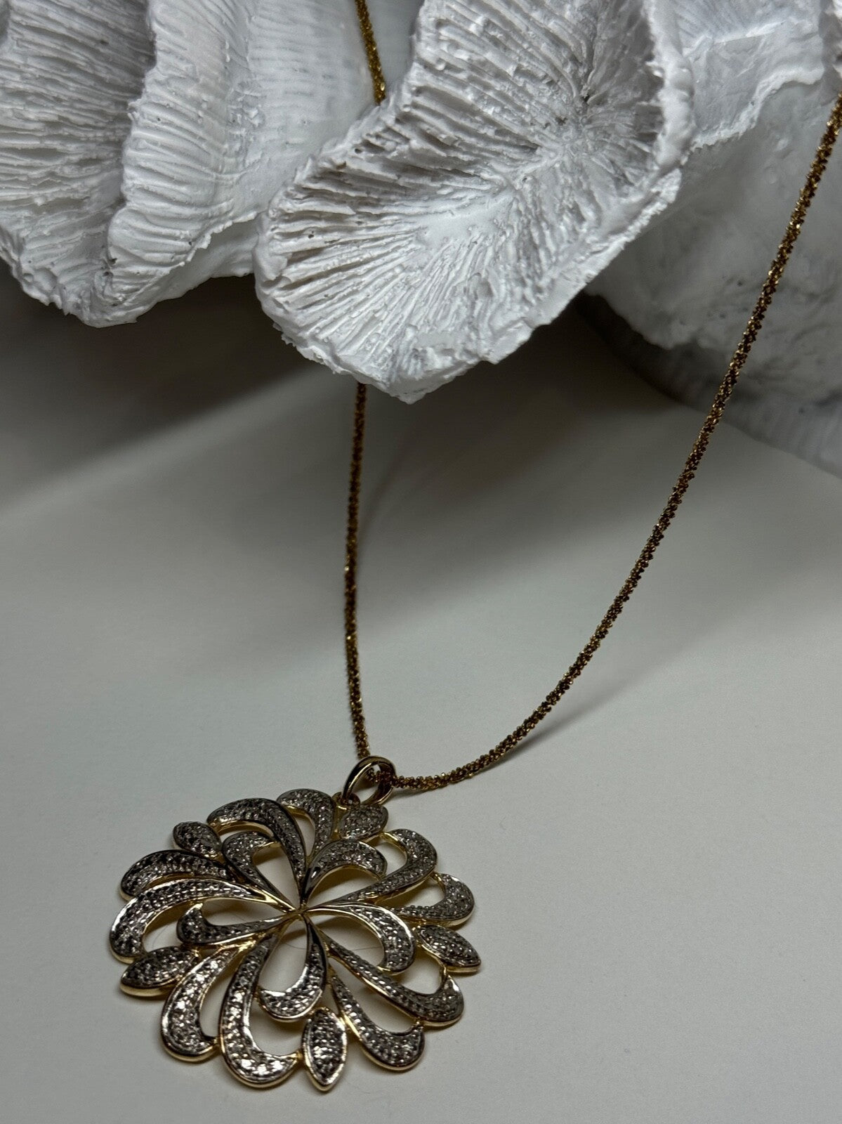 925 Sterling Silver Gold Plated Wild Flower Necklace
