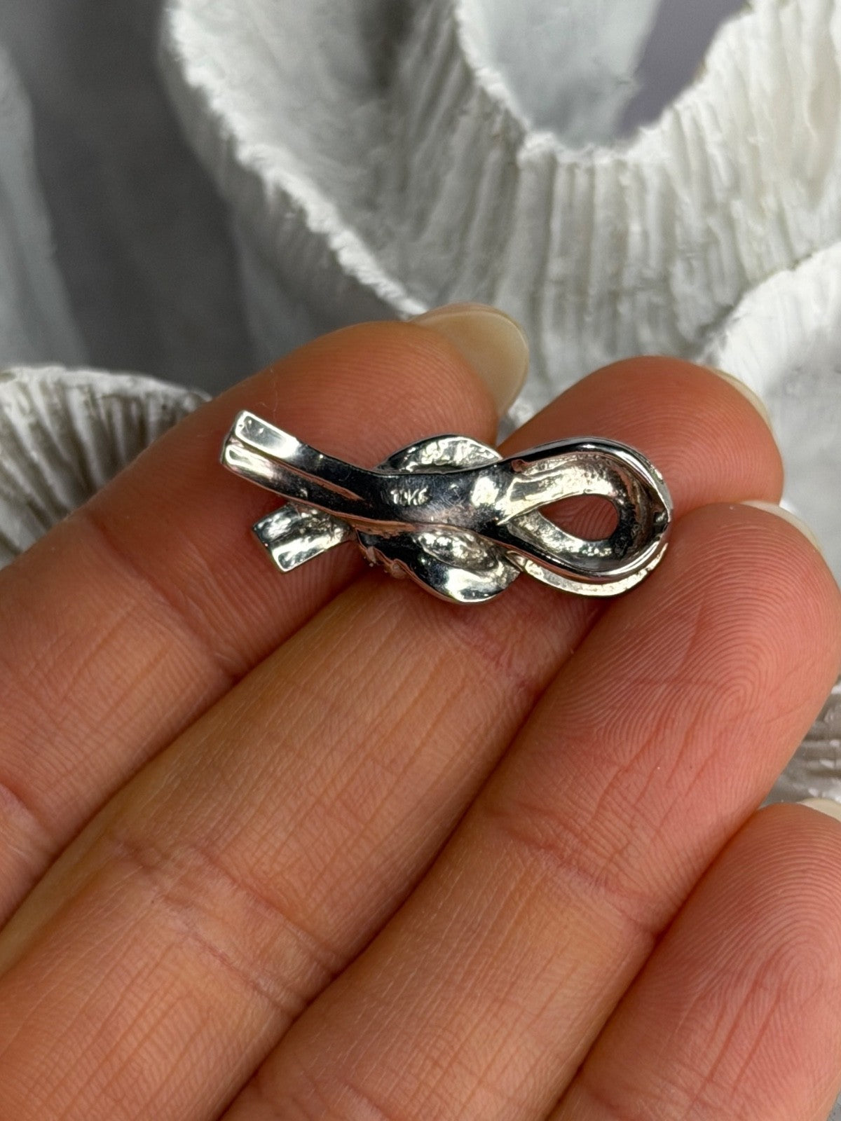 10K White Gold White & Black Diamonds Pendant