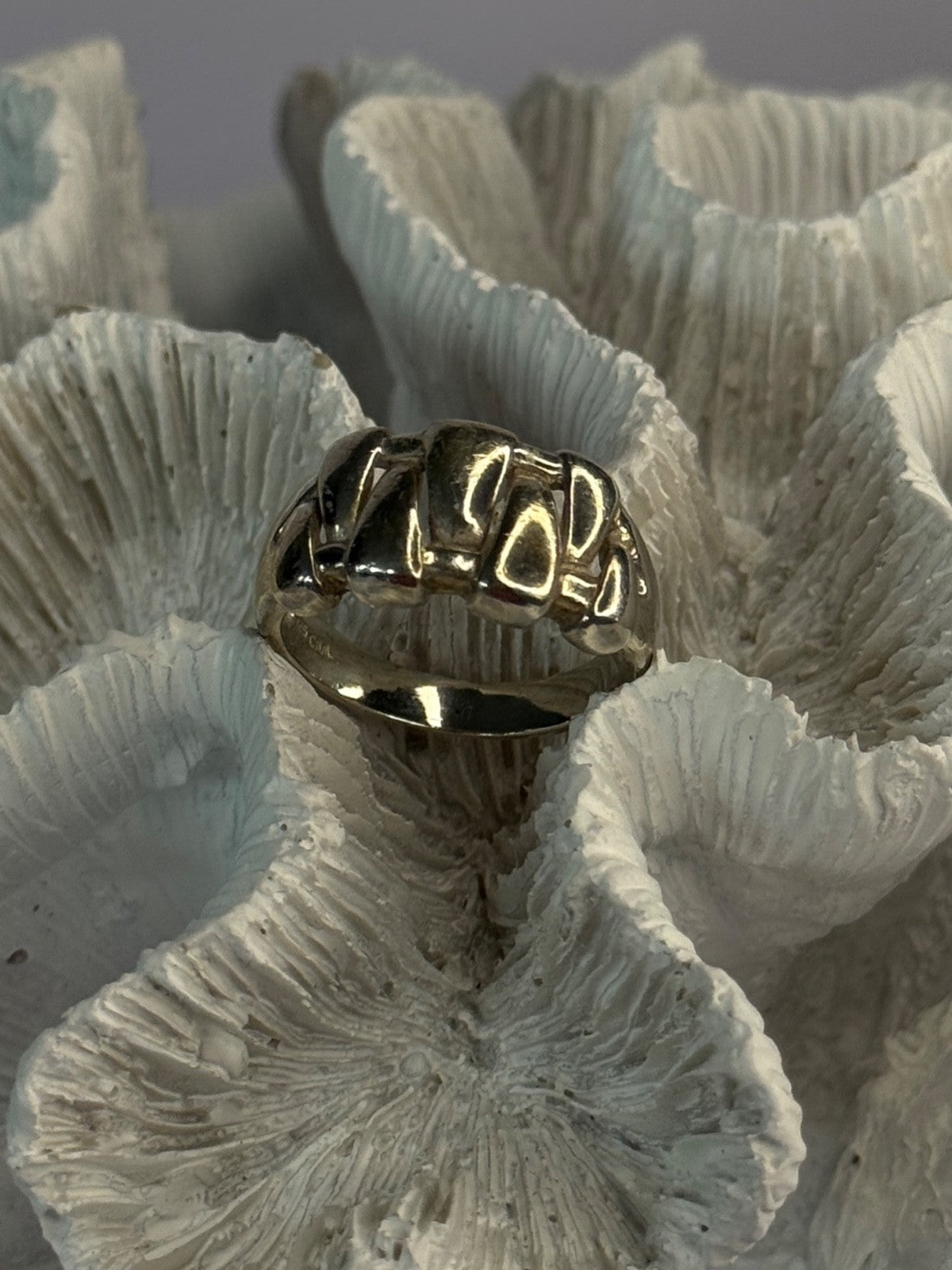 Unique Design 925 Sterling Silver Ring Size 8.5