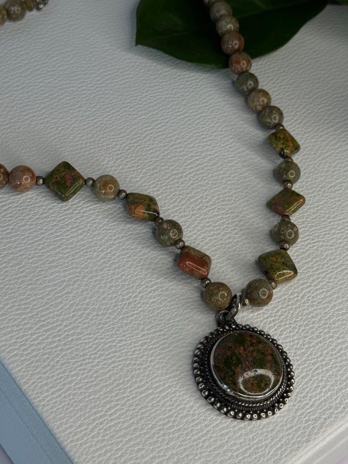 Vintage 925 Sterling Silver Unakite Necklace Length 17 Inch
