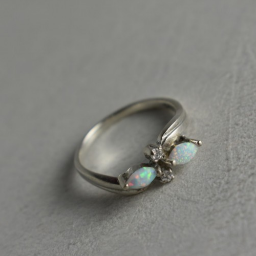 925 Sterling Silver Opal & CZ Ring Size 6.5