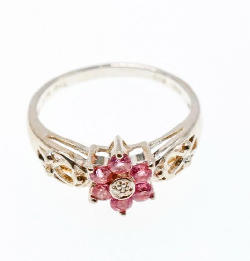 925 Sterling Silver Morganite "Flower" Ring Size 9