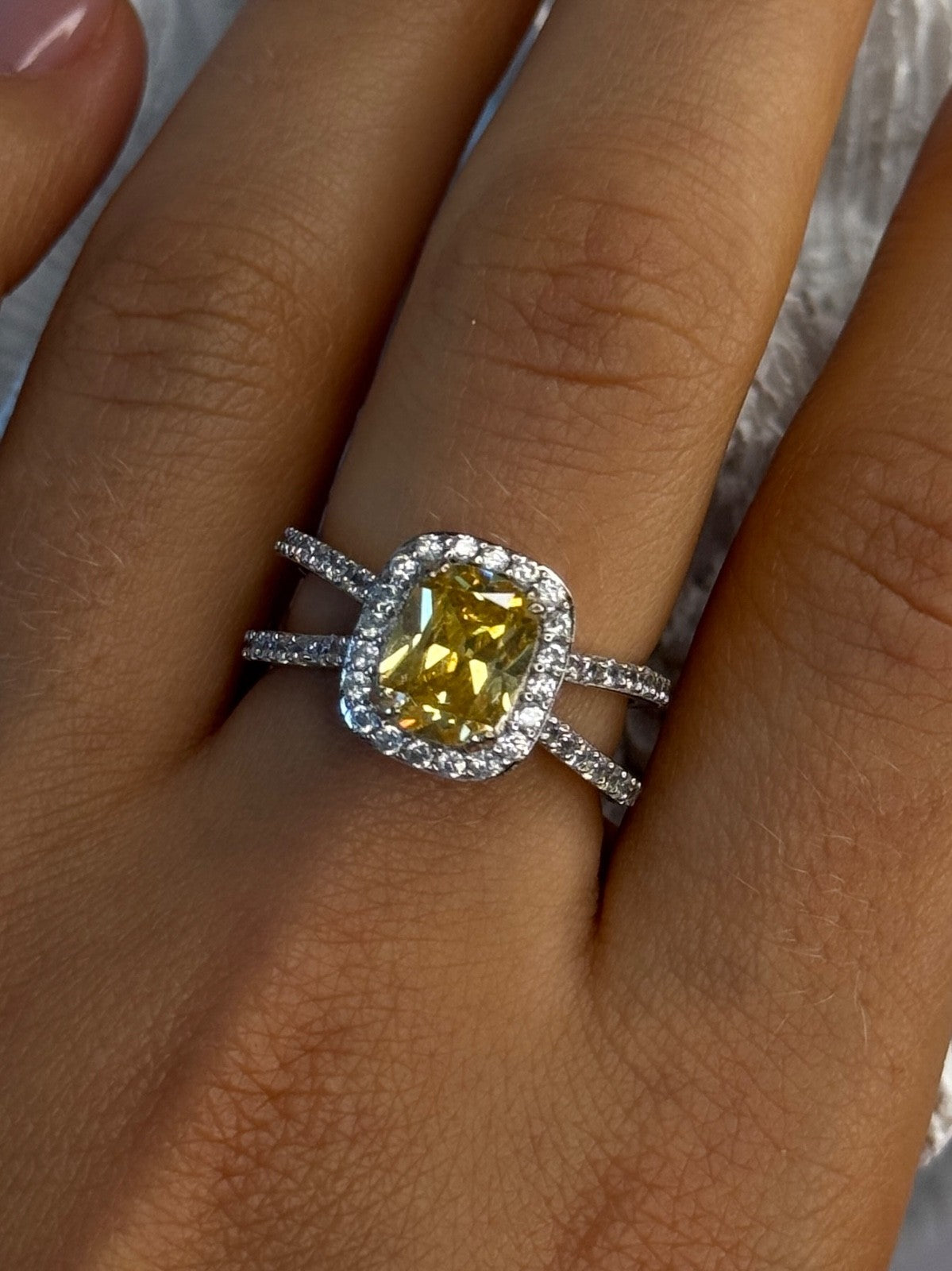 925 Sterling Silver Citrine & Beryl Ring Size 8