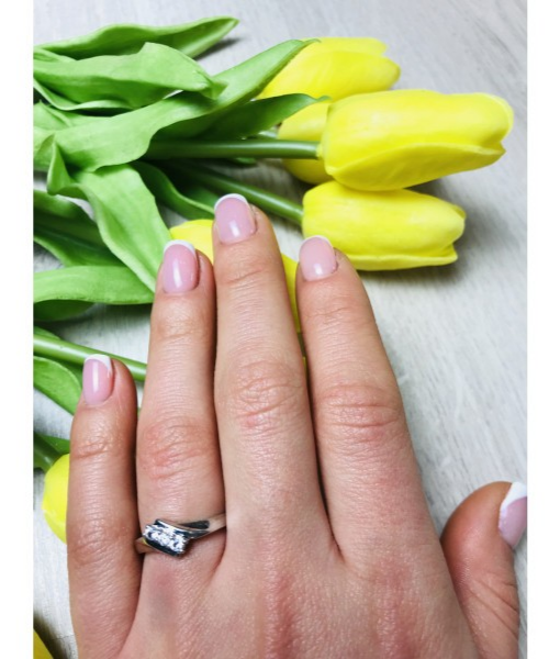 925 Sterling Silver CZ Ring Size 7