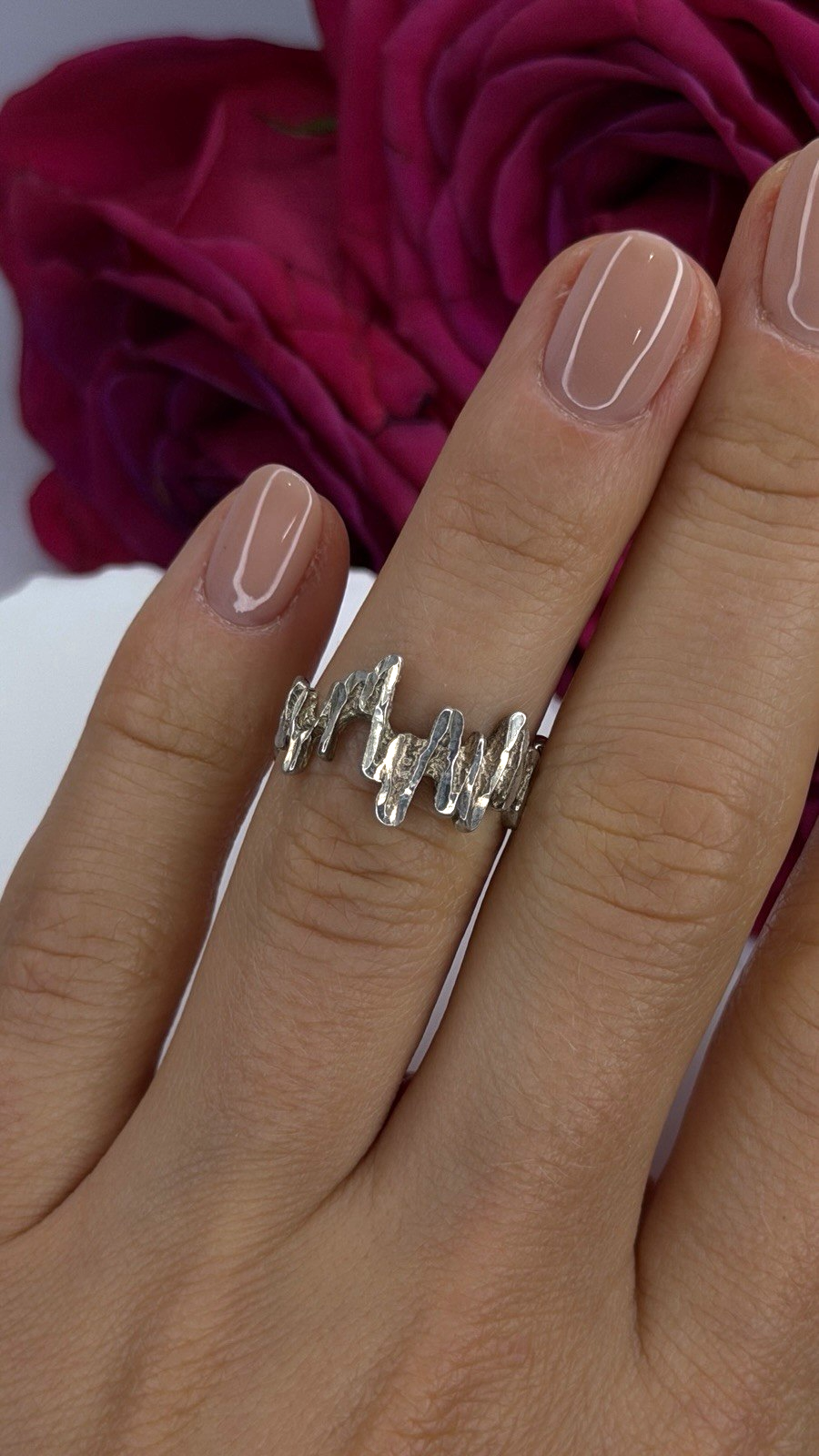 Artisanal Rock Wall Design 925 Sterling Silver Molten-Style Band Ring Size 6